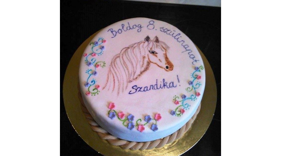 lovas-torta-te-is-elk-sz-theted-s-ss-velem